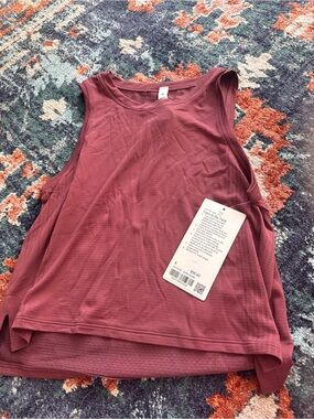 Women’s Sleeveless Athletic Tank Top - Dusty Rose